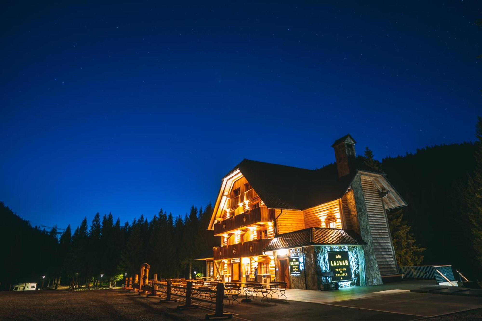 Guesthouse Lajnar Zgornja Sorica Zewnętrze zdjęcie