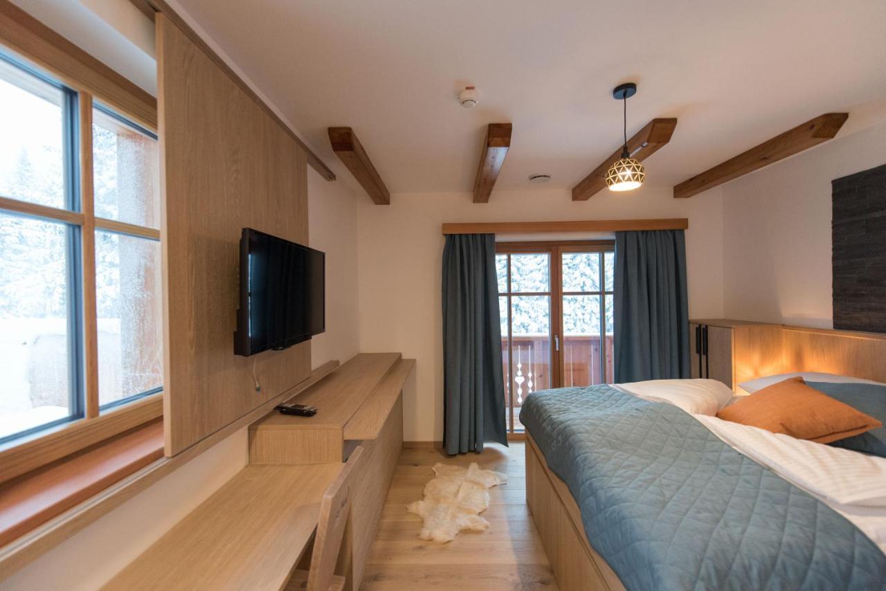 Guesthouse Lajnar Zgornja Sorica Zewnętrze zdjęcie